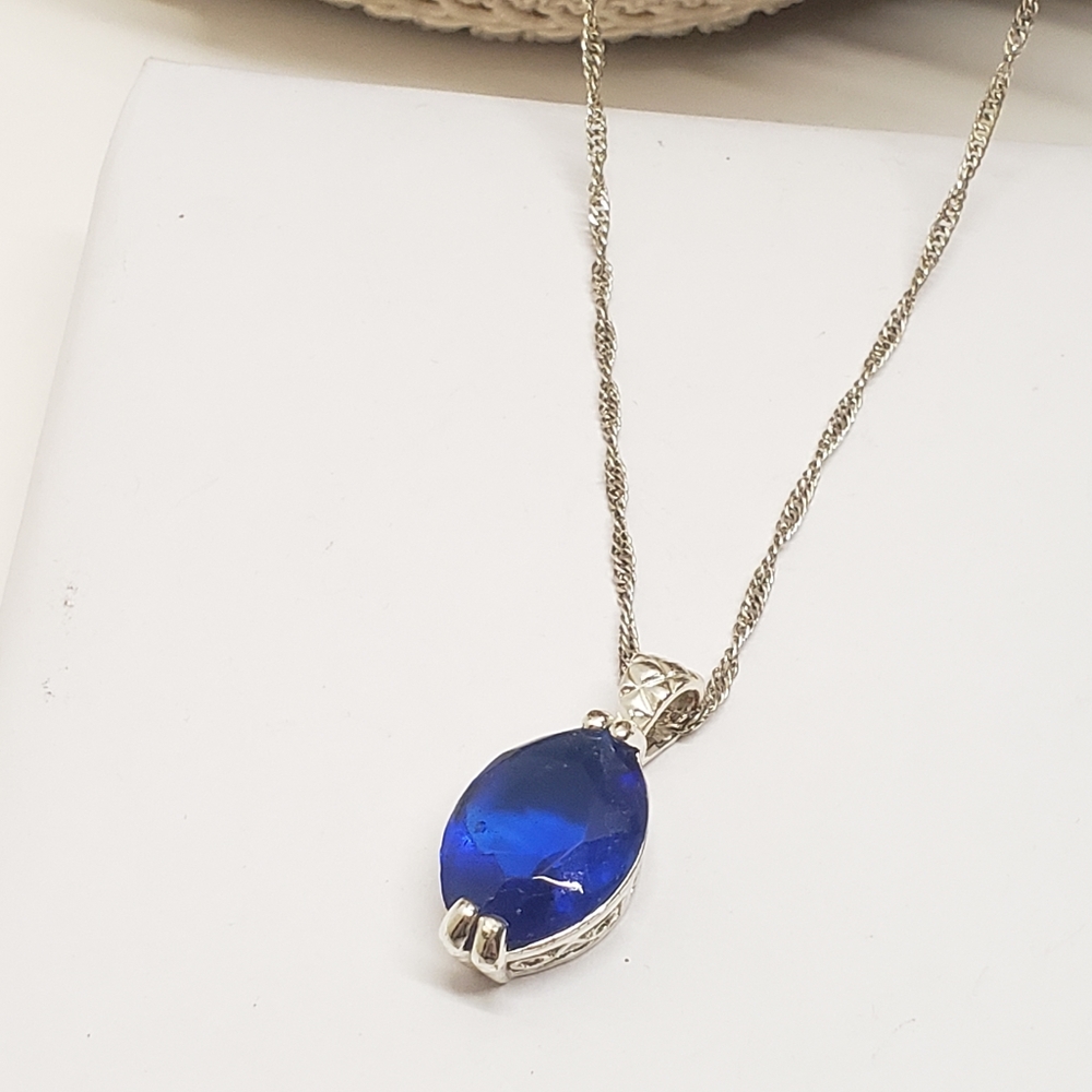 Vintage 925 Silver Sapphire Crystal Pendant Necklace